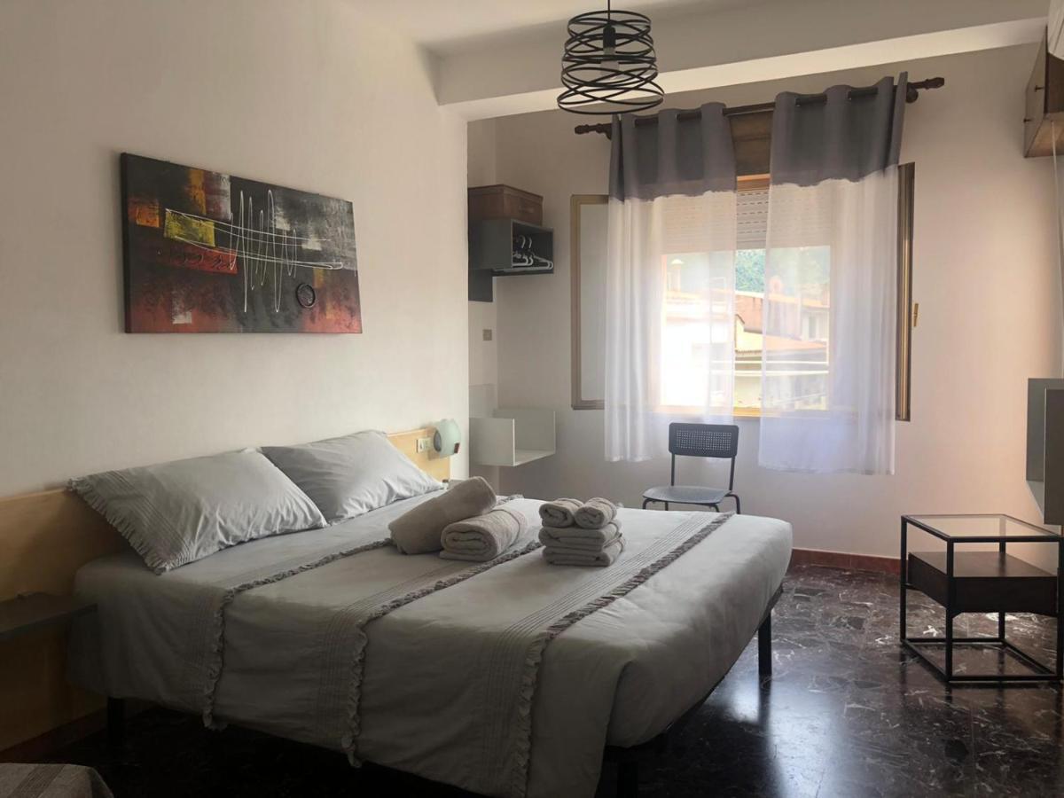 B&B Cardedu Luaran gambar