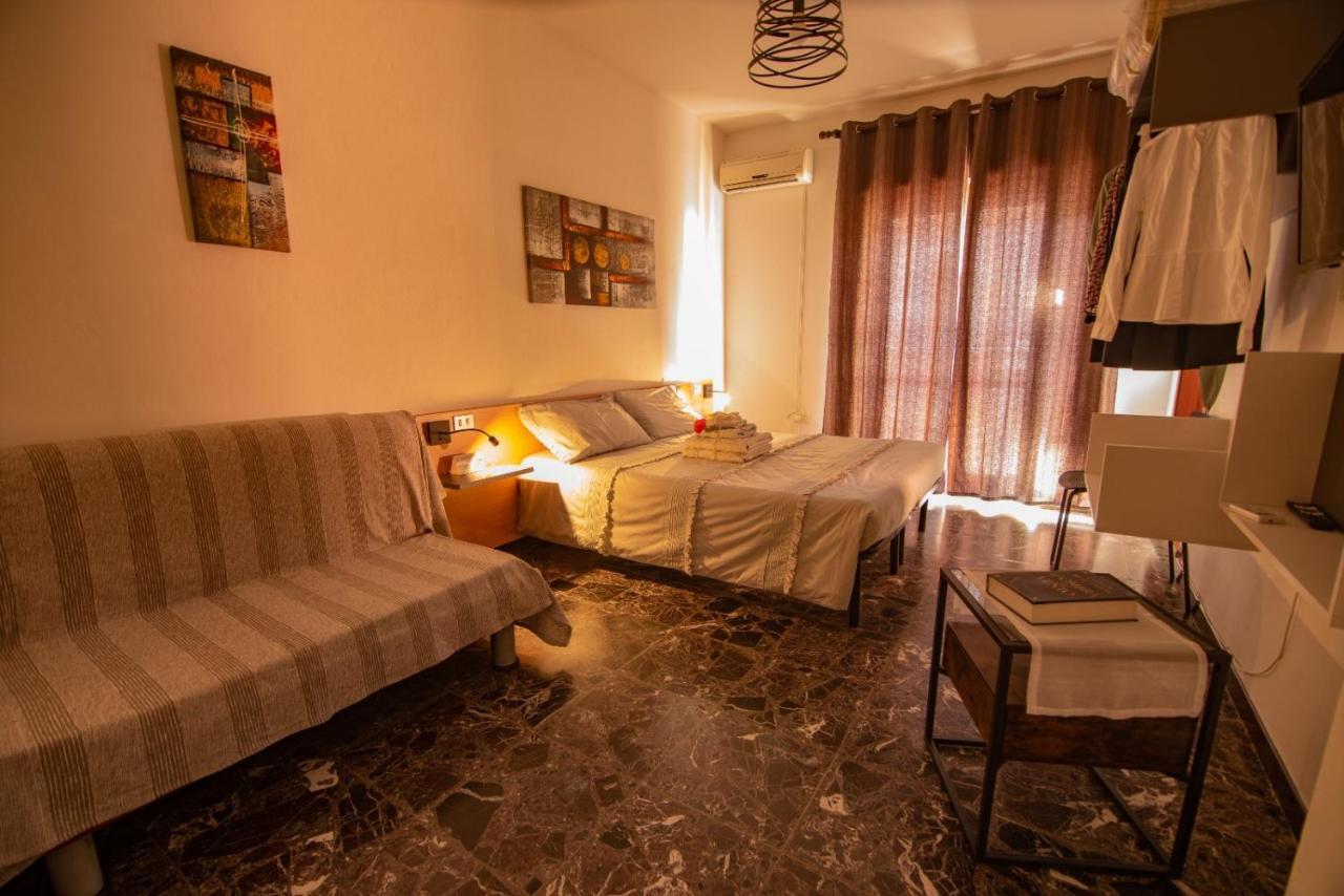B&B Cardedu Luaran gambar