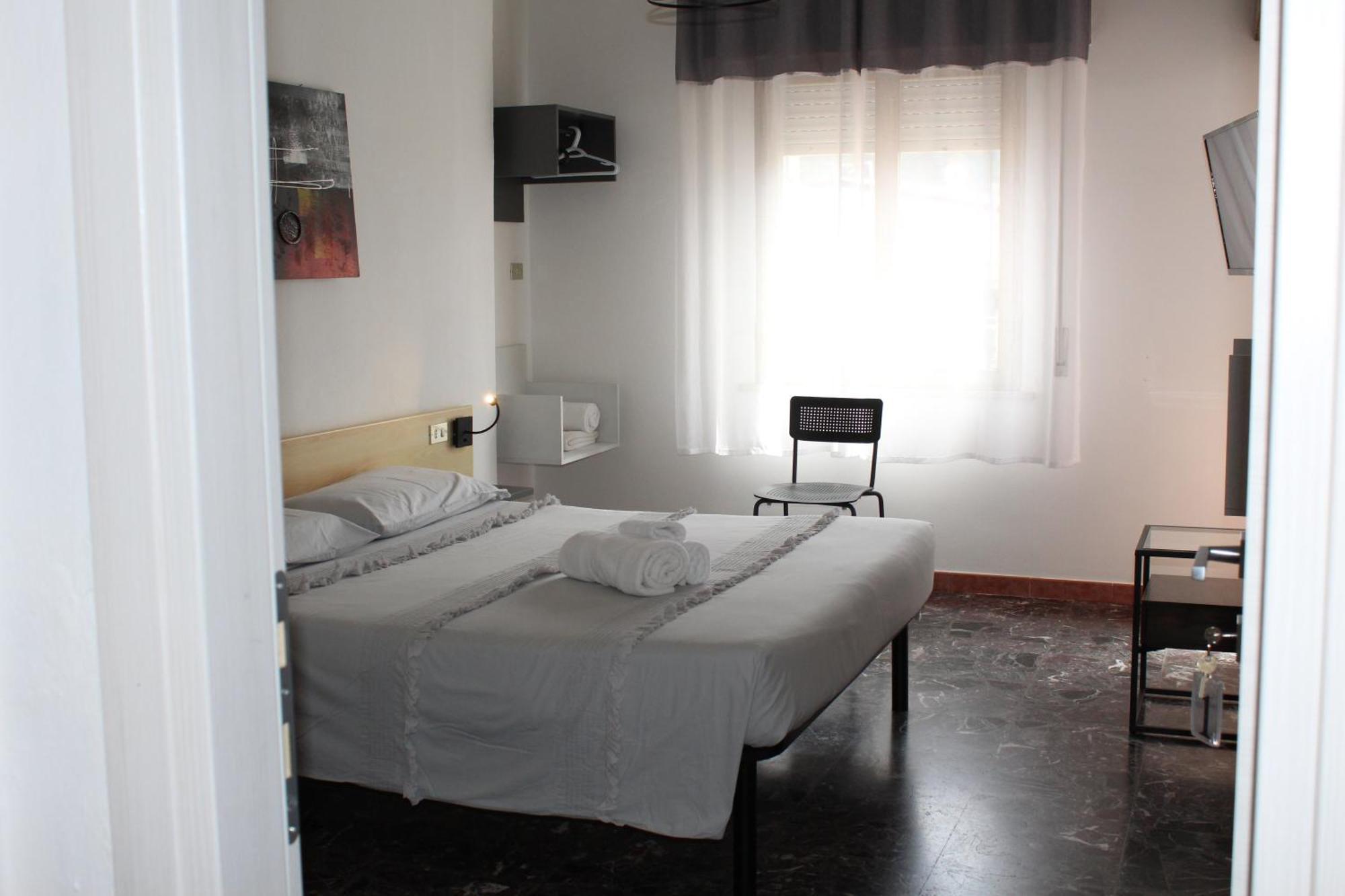 B&B Cardedu Luaran gambar